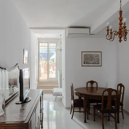 Your Colosseum Apartman Róma